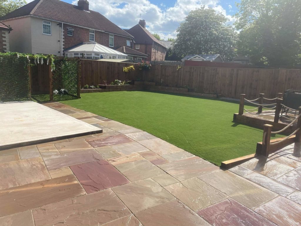 received_2003919596432270